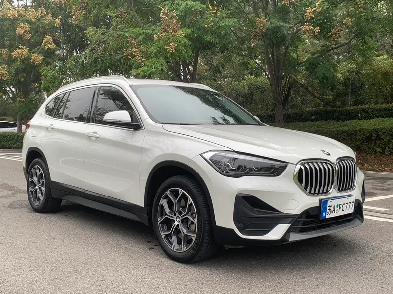 BMW X1 2022 sDrive25Li Leading Type exterior photo 3 BMW X1 2022 sDrive25Li Leading Type exterior photo 3