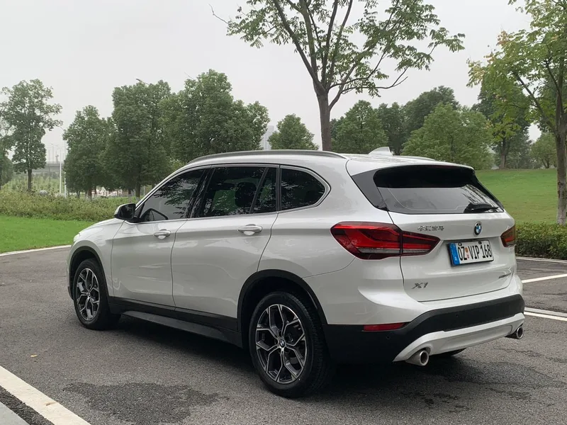 BMW X1 2022 sDrive25Li Leading Type exterior photo 5 BMW X1 2022 sDrive25Li Leading Type exterior photo 5