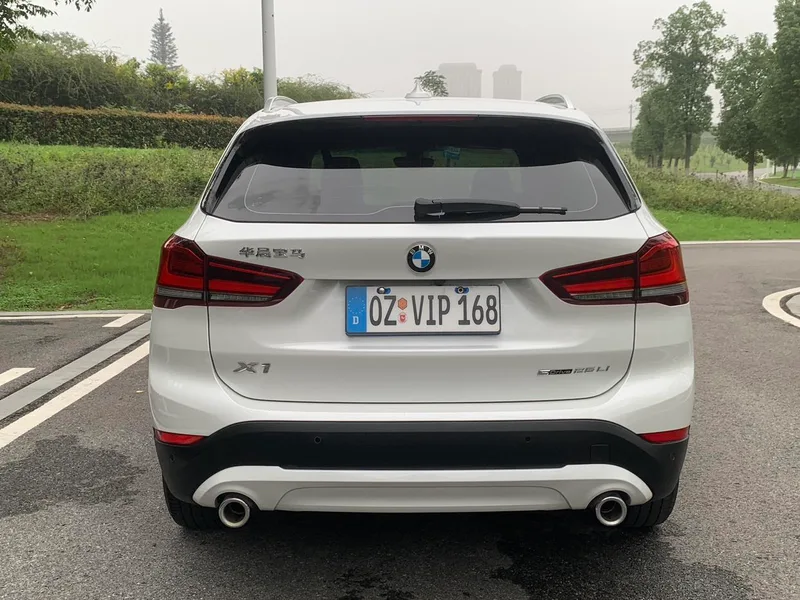 BMW X1 2022 sDrive25Li Leading Type exterior photo 6 BMW X1 2022 sDrive25Li Leading Type exterior photo 6