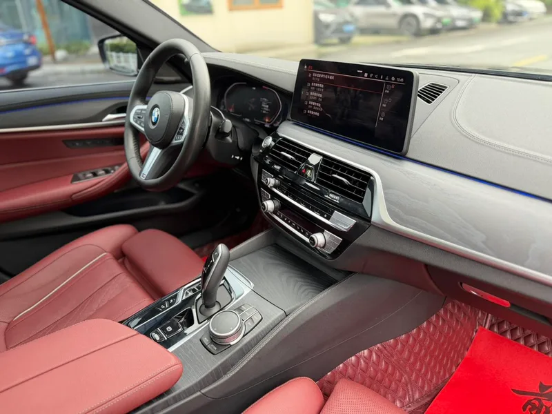 BMW 5 Series 2022 Restyling 530Li Premium Class M Sports suit exterior photo 5 BMW 5 Series 2022 Restyling 530Li Premium Class M Sports suit exterior photo 5