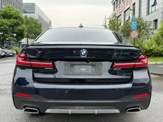 BMW 5 Series 2022 Restyling 530Li Premium Class M Sports suit interior photo 17 BMW 5 Series 2022 Restyling 530Li Premium Class M Sports suit interior photo 17