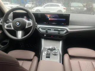 BMW 3 Series 2023 325i M Sports suit exterior photo 5 BMW 3 Series 2023 325i M Sports suit exterior photo 5