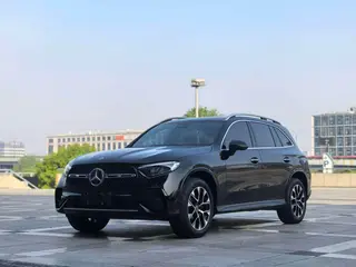Mercedes-Benz GLC 2023 GLC 260 L 4MATIC Luxury type 5 seat exterior photo 1