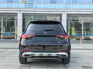 Mercedes-Benz GLC 2023 GLC 260 L 4MATIC Luxury type 5 seat exterior photo 5