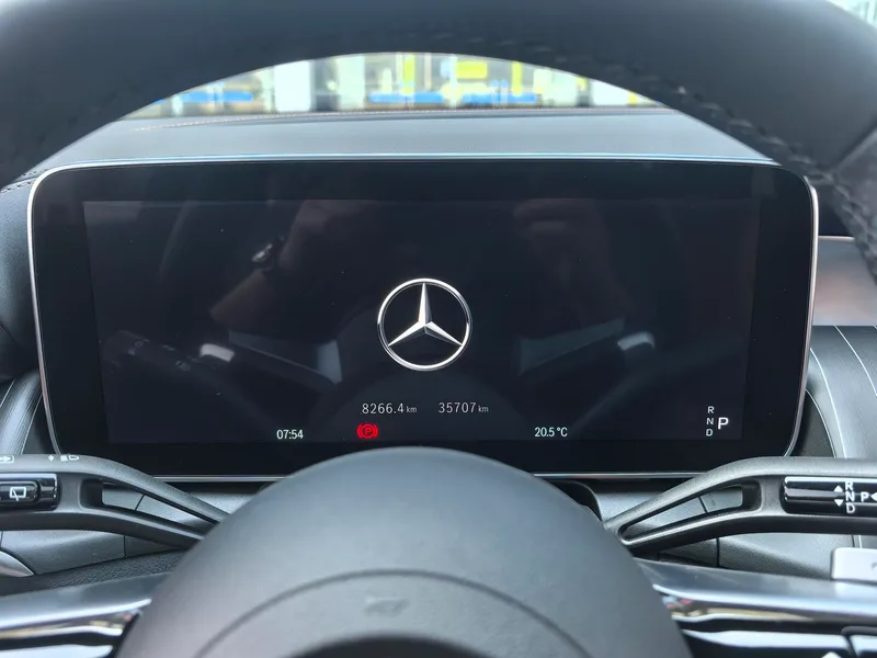 Mercedes-Benz GLC 2023 GLC 260 L 4MATIC Luxury type 5 seat interior photo 13