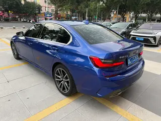 BMW 3 Series 2022 325Li M Sports suit exterior photo 4 BMW 3 Series 2022 325Li M Sports suit exterior photo 4