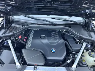BMW X3 2021 Restyling xDrive28i M Sports suit interior photo 9 BMW X3 2021 Restyling xDrive28i M Sports suit interior photo 9