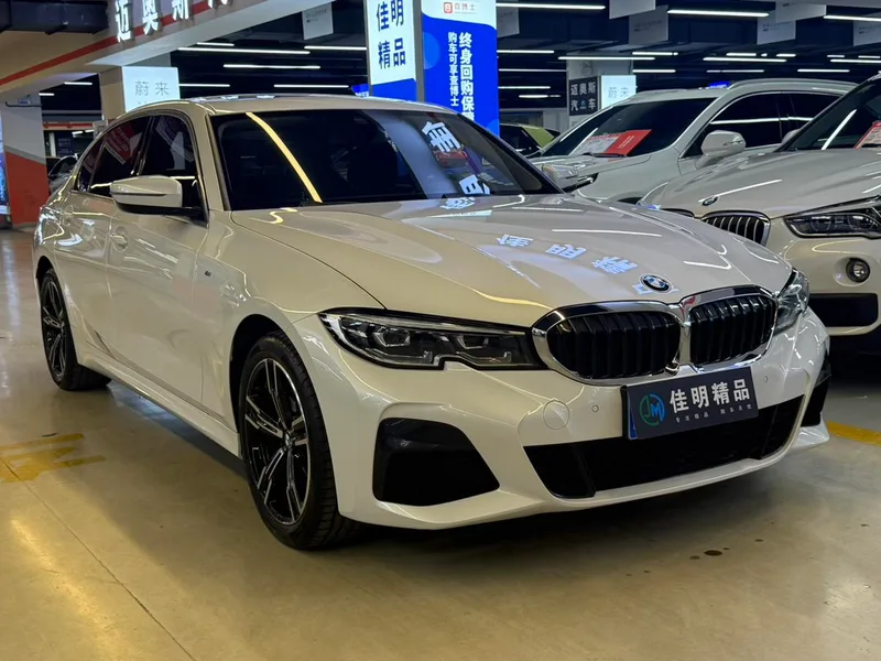 BMW 3 Series 2022 Restyling 325Li M Sports suit exterior photo 3 BMW 3 Series 2022 Restyling 325Li M Sports suit exterior photo 3
