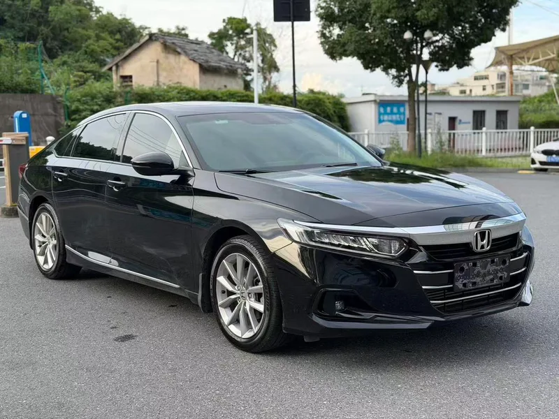 Honda Accord 2022 260TURBO Luxury Edition exterior photo 3 Honda Accord 2022 260TURBO Luxury Edition exterior photo 3