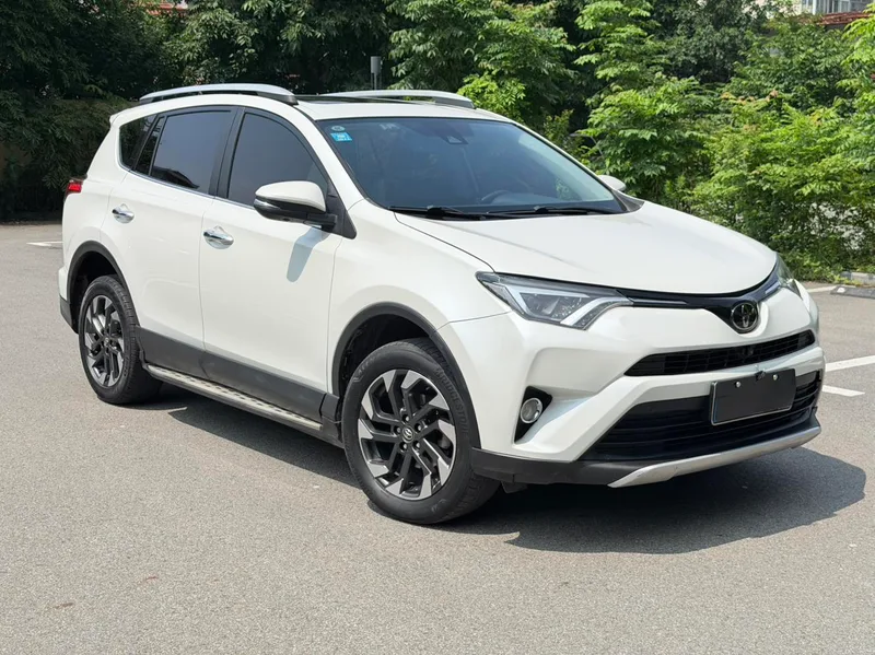 Toyota RAV4 2018 2.5L Automatic four-wheel drive elite i version exterior photo 3
