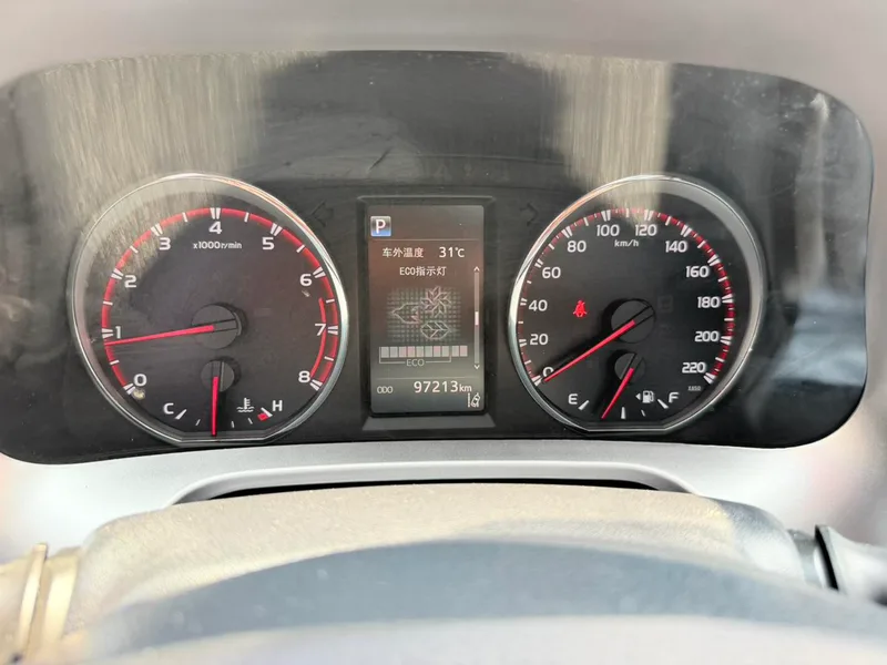 Toyota RAV4 2018 2.5L Automatic four-wheel drive elite i version interior photo 16
