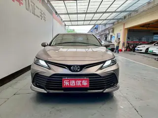 Toyota Camry 2021 2.0G Edición de lujo exterior foto 2 Toyota Camry 2021 2.0G Edición de lujo exterior foto 2