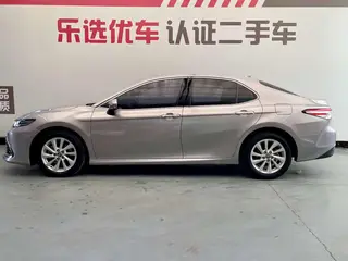 Toyota Camry 2021 2.0G Edición de lujo exterior foto 3 Toyota Camry 2021 2.0G Edición de lujo exterior foto 3