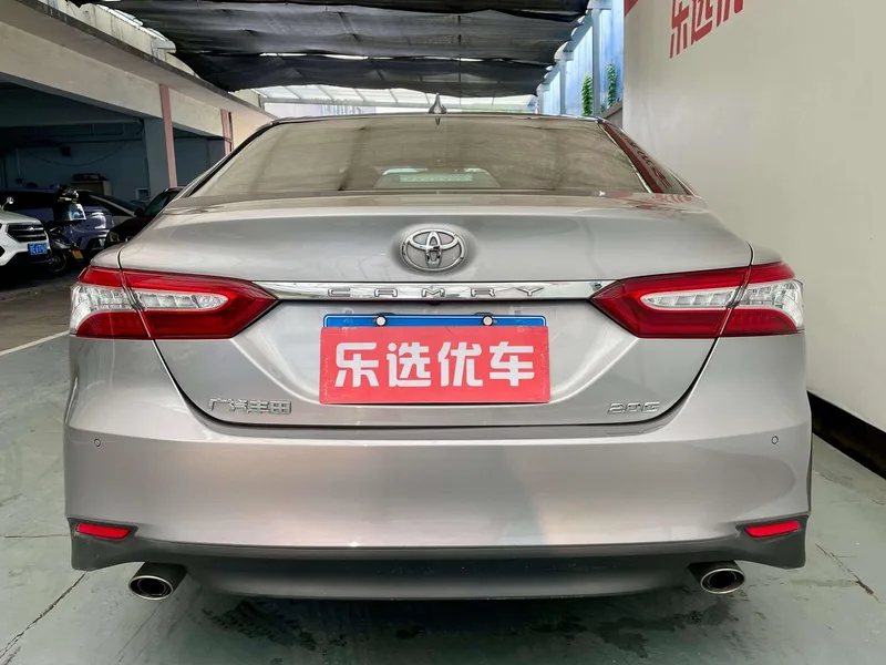Toyota Camry 2021 2.0G Edición de lujo exterior foto 4 Toyota Camry 2021 2.0G Edición de lujo exterior foto 4