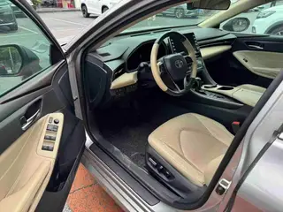 Toyota Avalon 2021 2.5L Version de luxe intérieur photo 9 Toyota Avalon 2021 2.5L Version de luxe intérieur photo 9