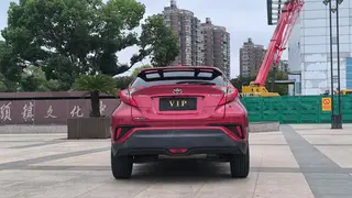 Toyota C-HR 2020 2.0L Version leader intérieur photo 6 Toyota C-HR 2020 2.0L Version leader intérieur photo 6