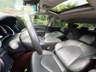 Toyota Camry 2021 2.0G Luxury Edition interior photo 11 Toyota Camry 2021 2.0G Luxury Edition interior photo 11