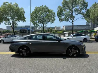 Hyundai Sonata 2024 2.0T N Line Max exterior photo 4