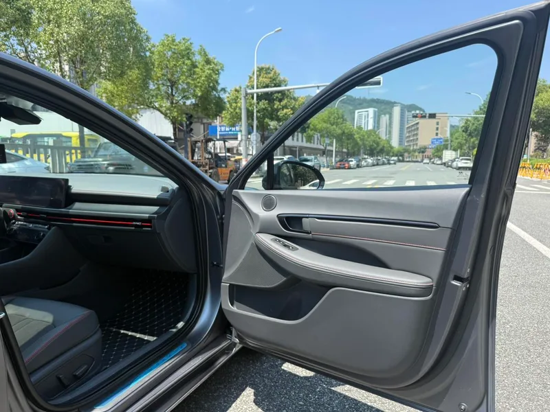 Hyundai Sonata 2024 2.0T N Line Max interior photo 16