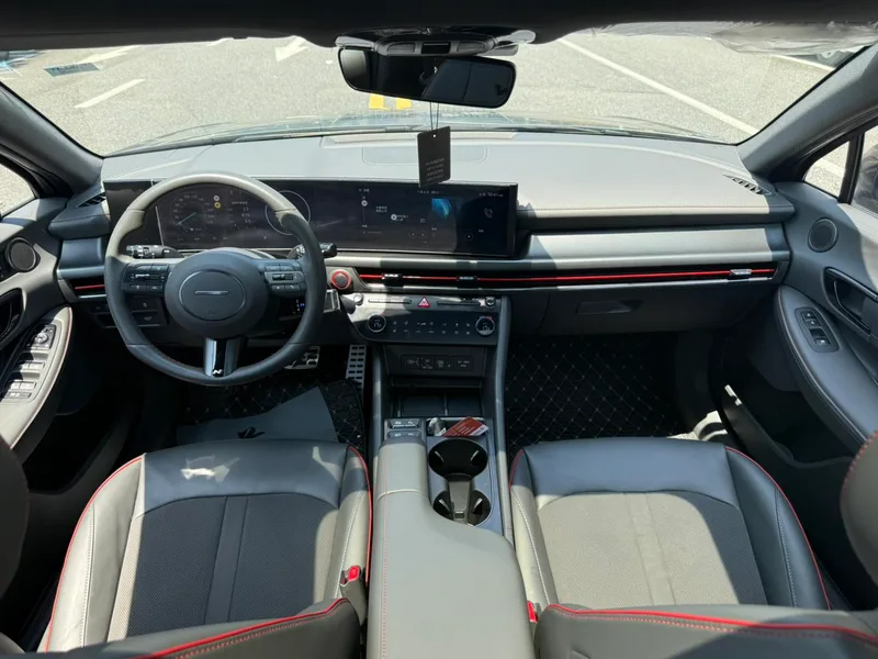 Hyundai Sonata 2024 2.0T N Line Max interior photo 19