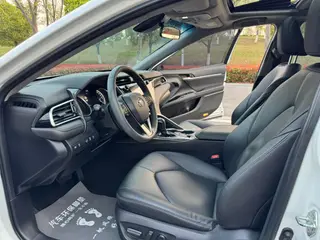 Toyota Camry 2021 2.0G Роскошная версия экстерьер фото 10