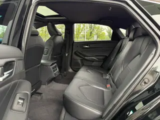 Toyota Avalon 2023 2.0L CVT Luxury Edition interior photo 11