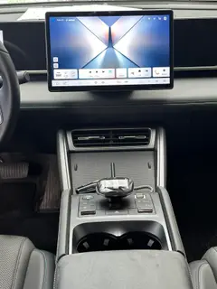 BYD Qin L 2025 Премиум-версия с автопилотом DM-i 80KM Лидирующий интерьер фото 11