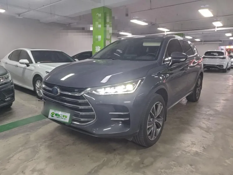 BYD Tang DM 2018 DM 2.0T Full-time four-wheel drive intelligent joint creation type 7 seat China V exterior photo 1 BYD Tang DM 2018 DM 2.0T Full-time four-wheel drive intelligent joint creation type 7 seat China V exterior photo 1