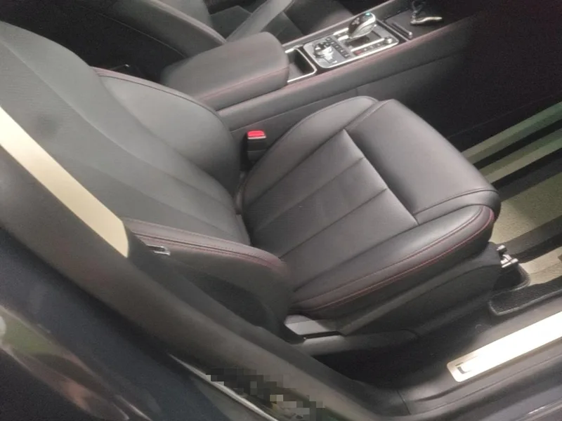 BYD Tang DM 2018 DM 2.0T Full-time four-wheel drive intelligent joint creation type 7 seat China V exterior photo 6 BYD Tang DM 2018 DM 2.0T Full-time four-wheel drive intelligent joint creation type 7 seat China V exterior photo 6