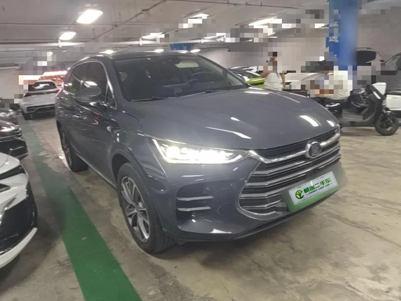 BYD Tang DM 2018 DM 2.0T Full-time four-wheel drive intelligent joint creation type 7 seat China V interior photo 14 BYD Tang DM 2018 DM 2.0T Full-time four-wheel drive intelligent joint creation type 7 seat China V interior photo 14