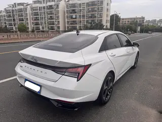 Hyundai Elantra 2021 1.5L CVT LUX Premium Edition exterior photo 5 Hyundai Elantra 2021 1.5L CVT LUX Premium Edition exterior photo 5