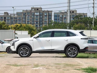 Changan CS75PLUS 2025 Четвертое поколение 1.5T Новый синий кит Интеллектуальное совершенство экстерьер фото 4 Changan CS75PLUS 2025 Четвертое поколение 1.5T Новый синий кит Интеллектуальное совершенство экстерьер фото 4