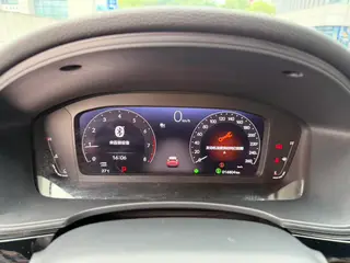 Honda Civic 2022 240TURBO CVT Version dynamique intérieur photo 14