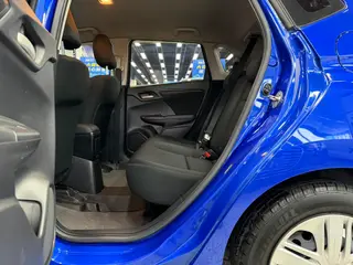 Honda Fit 2018 1.5L CVT Comfort Edition interior photo 15