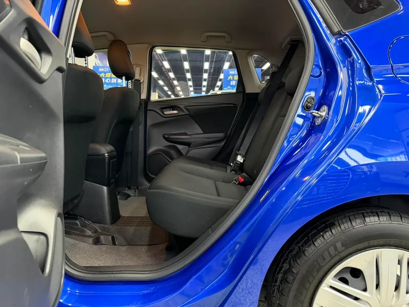 Honda Fit 2018 1.5L CVT Comfort Edition interior photo 15