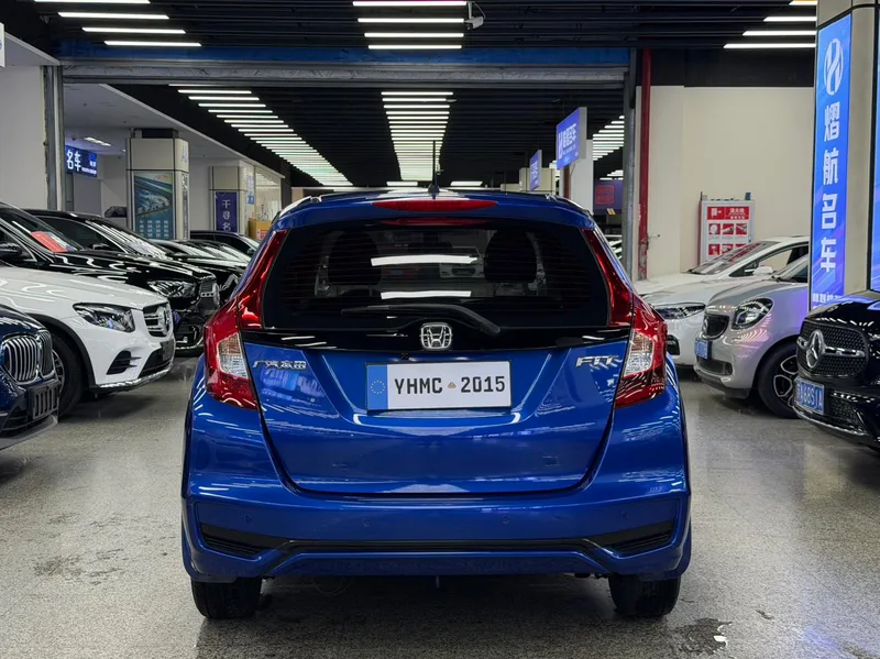 Honda Fit 2018 1.5L CVT Comfort Edition interior photo 17