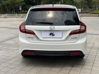 Honda Jade 2016 1.8L Auto Comfort Elite Edition 5 seat exterior photo 5 Honda Jade 2016 1.8L Auto Comfort Elite Edition 5 seat exterior photo 5