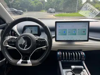 BYD Yuan Plus 2022 430KM Acabado premium interior foto 9