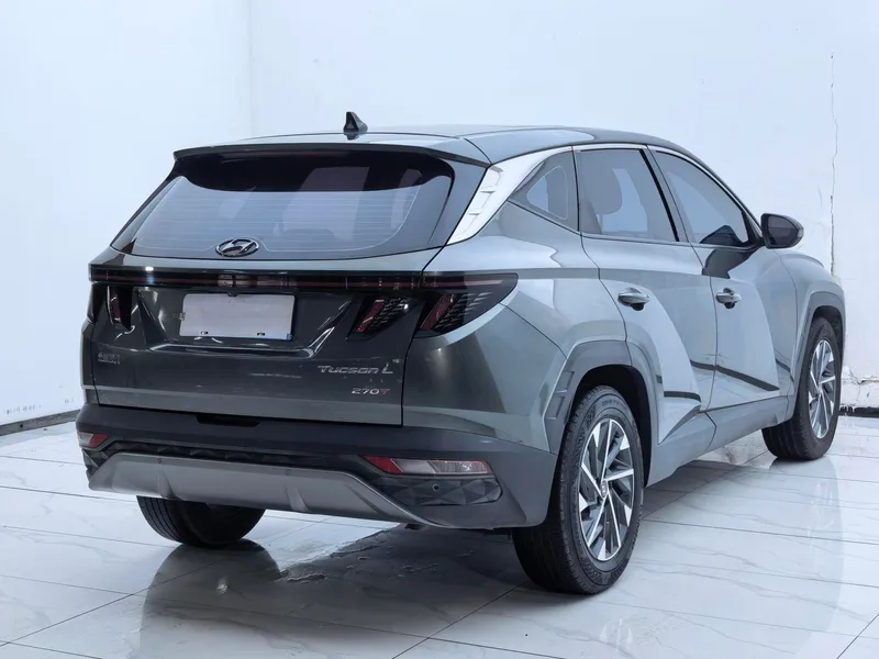 Hyundai Tucson 2021 Tucson L 1.5T GLX Two-wheel drive elite version interior photo 7 Hyundai Tucson 2021 Tucson L 1.5T GLX Two-wheel drive elite version interior photo 7