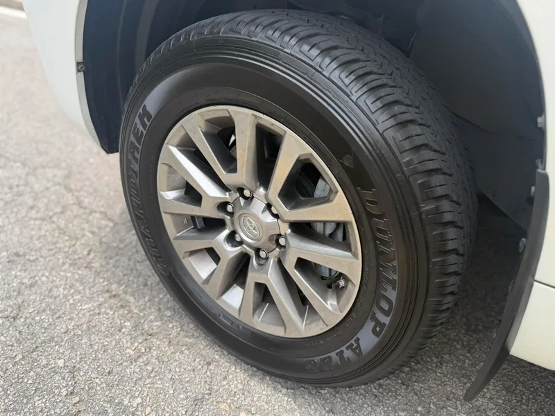 Toyota Prado 2018 3.5L Automatic TX-L NAVI Rear spare wheel interior photo 11