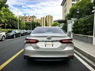 Toyota Camry 2018 2.0G Version de luxe extérieur photo 4 Toyota Camry 2018 2.0G Version de luxe extérieur photo 4