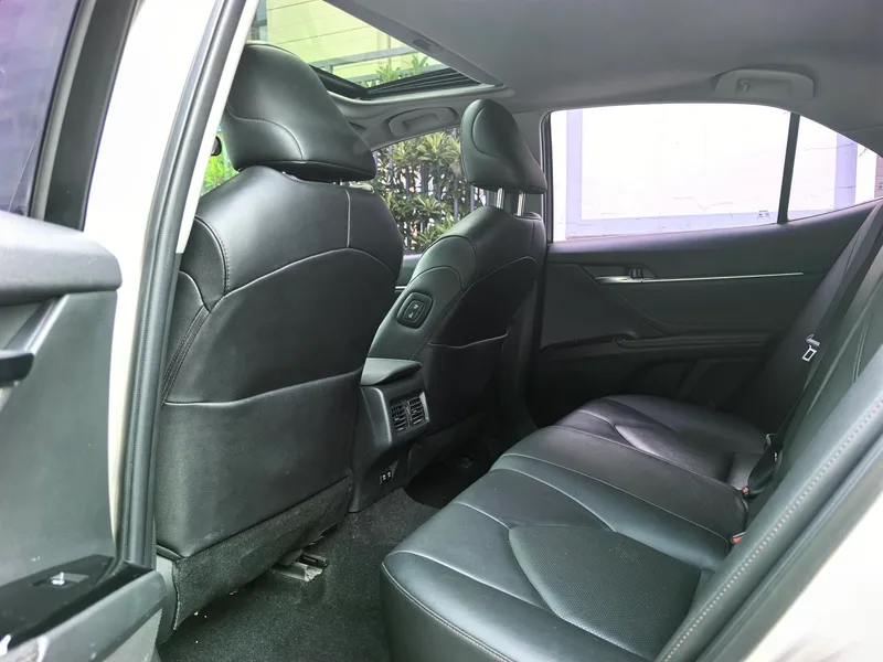 Toyota Camry 2018 2.0G Version de luxe extérieur photo 6 Toyota Camry 2018 2.0G Version de luxe extérieur photo 6