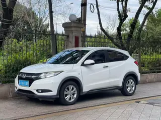 Honda Vezel 2015 1.5L Manual two-wheel drive comfort type exterior photo 1