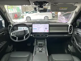 Jetour T2 2023 1.5TD Two-wheel drive Discover PRO interior photo 9 Jetour T2 2023 1.5TD Two-wheel drive Discover PRO interior photo 9