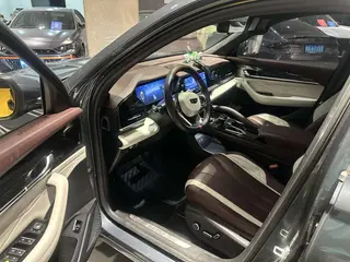 Geely Monjaro 2021 2.0TD DCT EVO Tipo noble con tracción en dos ruedas interior foto 8 Geely Monjaro 2021 2.0TD DCT EVO Tipo noble con tracción en dos ruedas interior foto 8