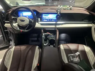 Geely Monjaro 2021 2.0TD DCT EVO Tipo noble con tracción en dos ruedas interior foto 9 Geely Monjaro 2021 2.0TD DCT EVO Tipo noble con tracción en dos ruedas interior foto 9