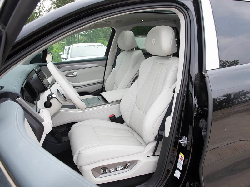 BYD Volkswagen T-Roc 2026 280TSI DSG Two-wheel drive time version interior photo 12 BYD Volkswagen T-Roc 2026 280TSI DSG Two-wheel drive time version interior photo 12