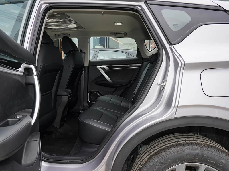 Geely Coolray 2025 1.5L CVT Superpower MAX interior photo 15 Geely Coolray 2025 1.5L CVT Superpower MAX interior photo 15