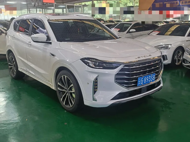 Jetour X70 PLUS 2021 Restyling 1.6T DCT sky 7 seat exterior photo 5 Jetour X70 PLUS 2021 Restyling 1.6T DCT sky 7 seat exterior photo 5
