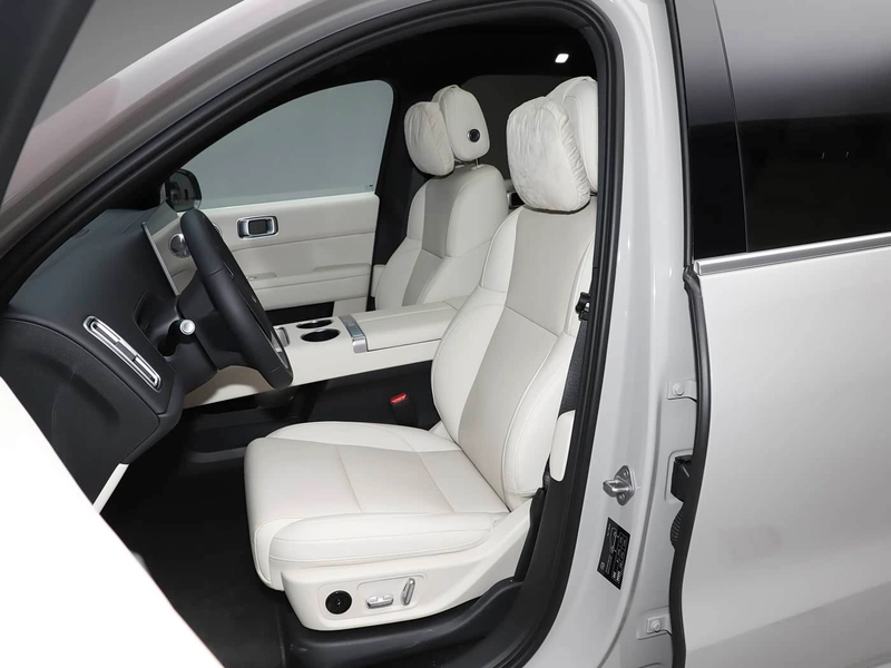 Li Auto L6 2025 Max Новая версия Smart Han интерьер фото 16 Li Auto L6 2025 Max Новая версия Smart Han интерьер фото 16